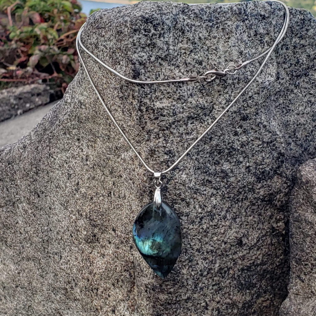 Natural Labradorite Irregular Pendant